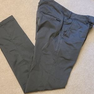 Mens 31x32 Hollister skinny chino epic flex pants